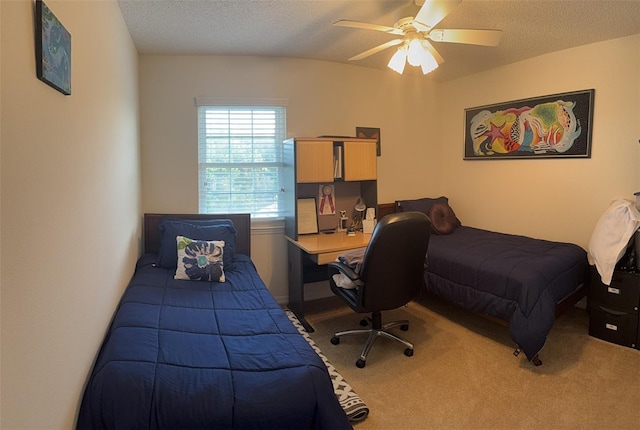 4941 Tradition Dr, Lakeland, FL 33812 - carpeted bedroom with ceiling fan and a textured ceiling