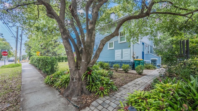 908 N Tremain St, Mount Dora, FL 32757 - view of property exterior