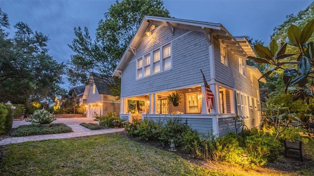 908 N Tremain St, Mount Dora, FL 32757 - view of front of home with a front yard