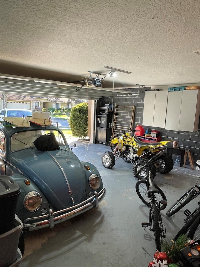 879 Little Bend Rd, Altamonte Springs, FL 32714 - garage with a garage door opener