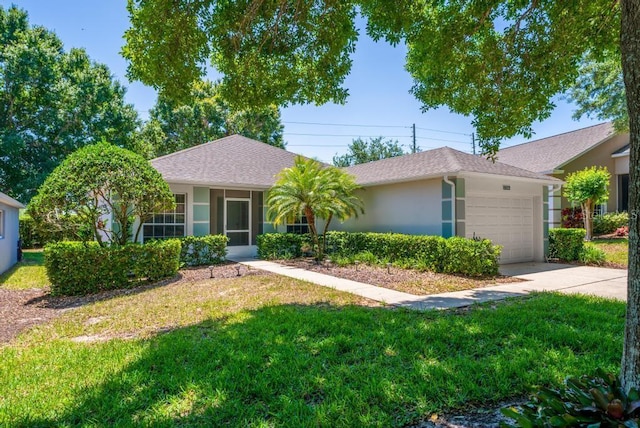 4386 Sambourne St, Clermont, FL 34711 - single story home with an attached garage, a front yard, and concrete driveway