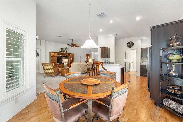 dining room featuring ceiling fan, washer / clothes dryer, visible vents, recessed lighting, and light wood-style flooring