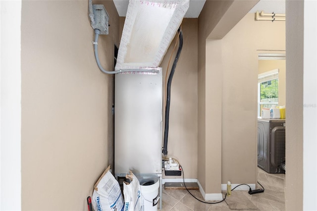 utilities with washer / clothes dryer