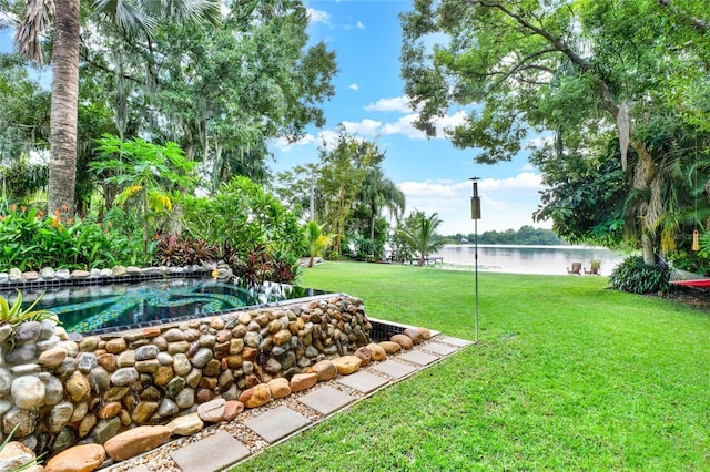 9642 Bear Lake Rd, Apopka, FL 32703 - view of yard featuring a water view