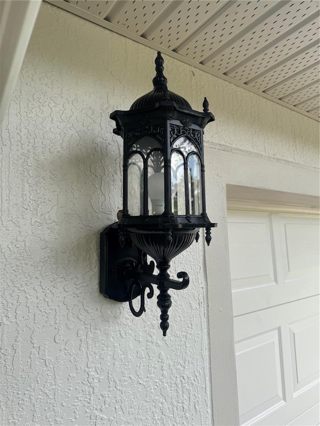 1307 Rain Forest Ln, Minneola, FL 34715 - detailed view of stucco siding