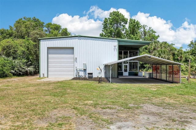view of outdoor structure with an outdoor structure and a carport
