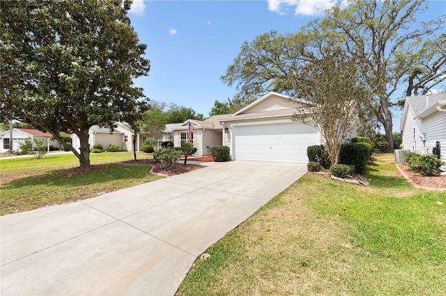 8097 SE 174th Belhaven Loop, The Villages, FL 32162 - ranch-style home featuring an attached garage, driveway, and a front lawn
