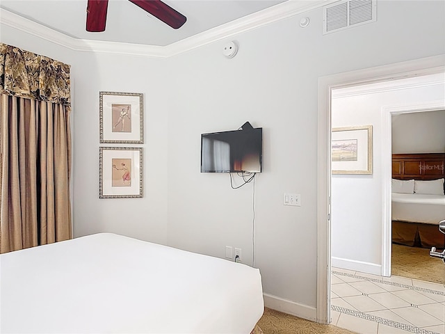 1356 Centre Court Ridge Dr Unit 103, Reunion, FL 34747 - bedroom featuring baseboards, a ceiling fan, visible vents, and crown molding