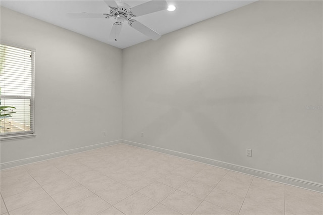 1721 Sunset Ridge Dr, The Villages, FL 32162 - spare room featuring plenty of natural light, a ceiling fan, baseboards, and recessed lighting