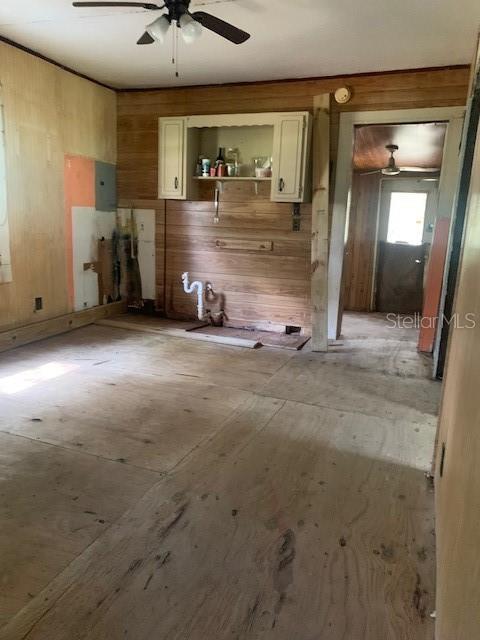 1910 Crk 412, Lake Panasoffkee, FL 33538 - photo 3