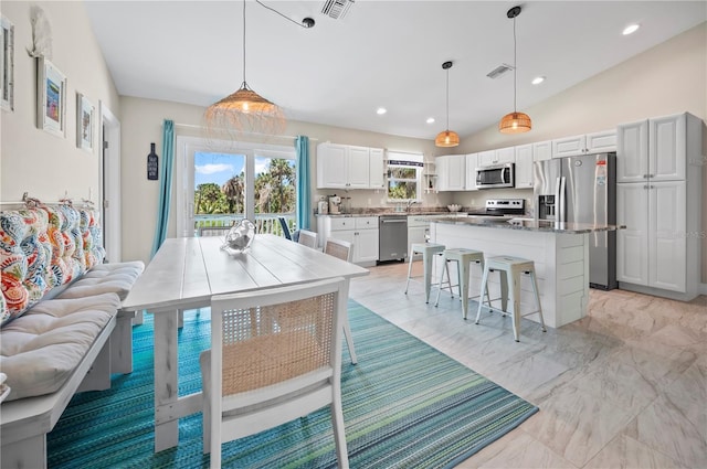 4511 Bartlett Pkwy, Captiva, FL 33924 - photo 8