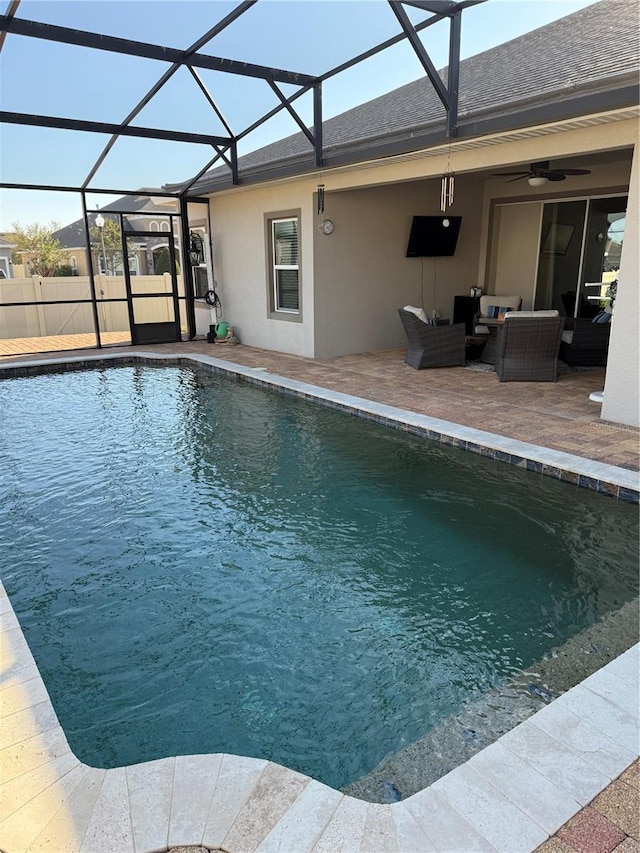 view of swimming pool with a fenced in pool, an outdoor hangout area, a patio, and ceiling fan