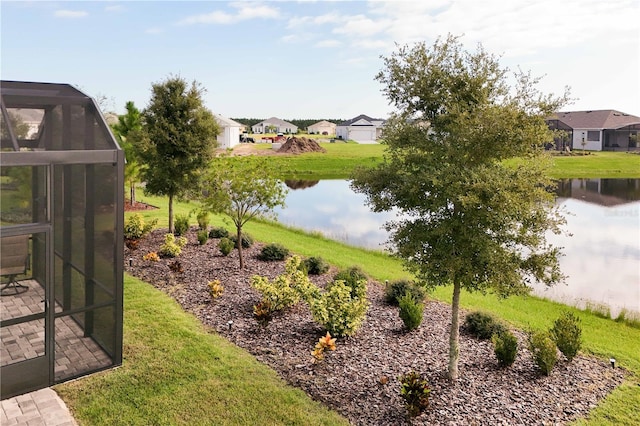 8492 Hartford Way, Mount Dora, FL 32757 - view of grassy yard featuring a water view and a residential view