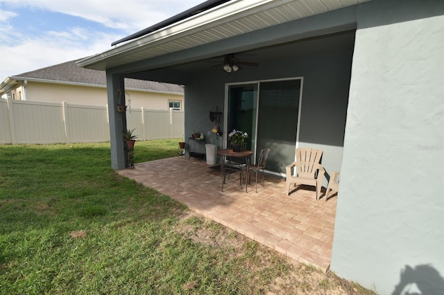 709 Calabria Way, Howey In The Hills, FL 34737 - view of patio featuring ceiling fan