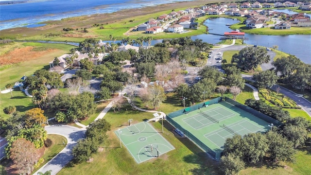 2641 Meadow View Ct, Kissimmee, FL 34746 - view of property location featuring a large body of water and nearby suburban area