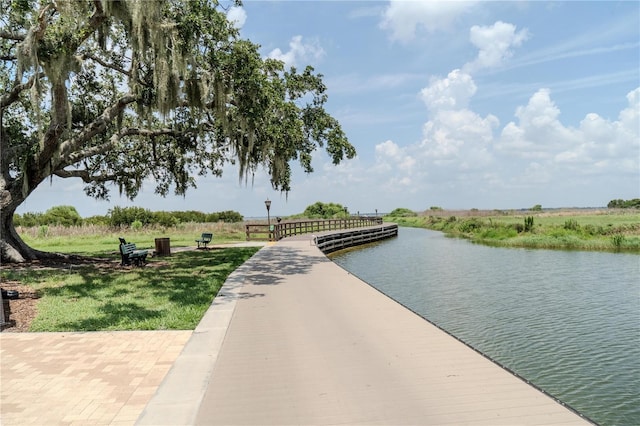 2641 Meadow View Ct, Kissimmee, FL 34746 - dock with a water view
