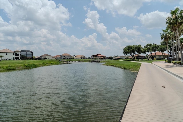 2641 Meadow View Ct, Kissimmee, FL 34746 - water view featuring nearby suburban area