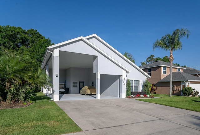 2539 Caithness Way, Clermont, FL 34714 - ranch-style house featuring concrete driveway, a front lawn, stucco siding, and a carport