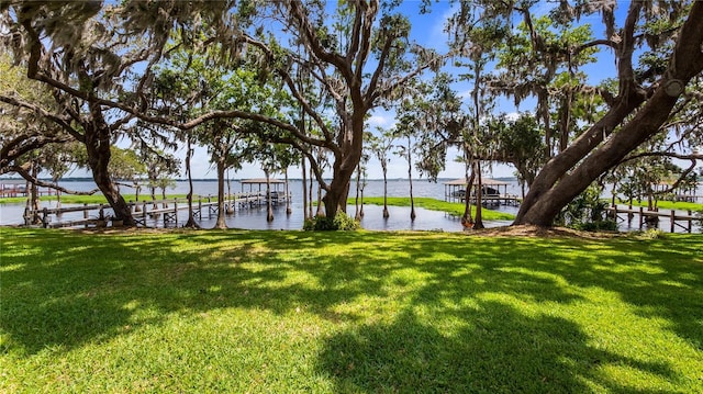 view of yard with a water view