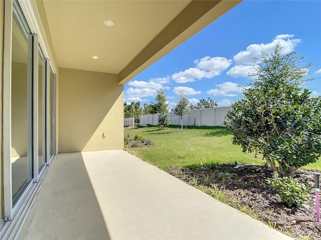 view of yard with a patio
