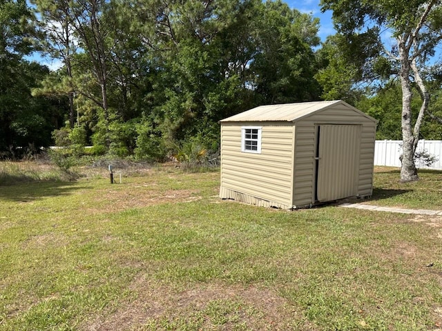4046 E Bennett St, Inverness, FL 34453 - view of shed featuring fence