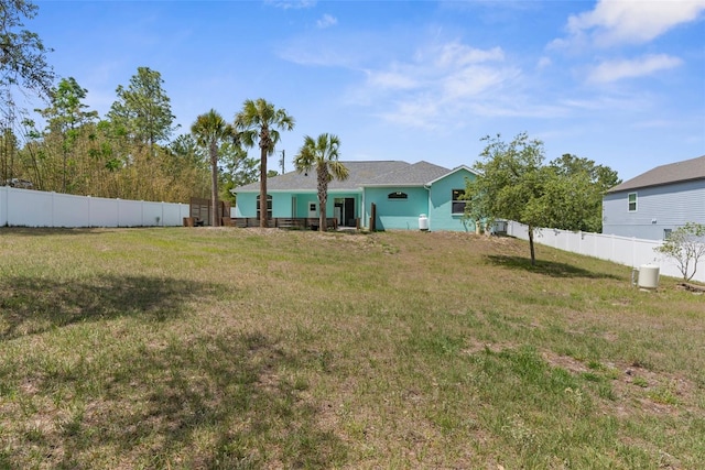 11344 Gallinule Ave, Weeki Wachee, FL 34613 - view of yard featuring fence