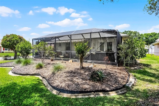5500 Laver St, Leesburg, FL 34748 - back of house with a lawn and a lanai