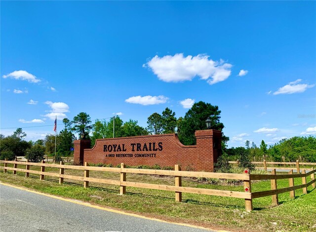 31857 Dahlia Ct, Eustis, FL 32736 - community / neighborhood sign with a view of countryside