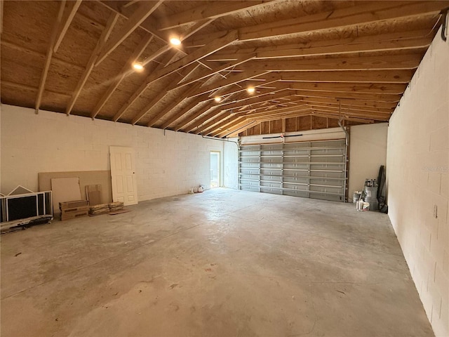 31857 Dahlia Ct, Eustis, FL 32736 - garage with concrete block wall