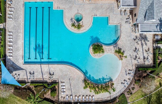 8167 Bridgeport Bay Cir, Mount Dora, FL 32757 - aerial view of property and surrounding area featuring a pool