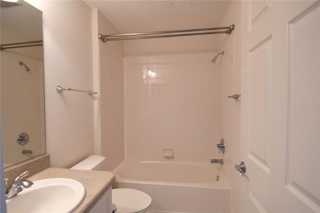 2120 Willow Grove Way, The Villages, FL 32162 - bathroom with a textured ceiling, vanity, toilet, and bathing tub / shower combination