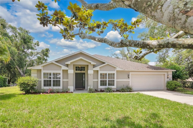 ranch-style house featuring stucco siding, an attached garage, driveway, and a front lawn