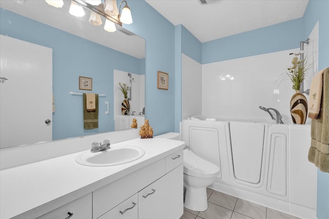8932 SE 168th Sedgwick Pl, The Villages, FL 32162 - full bathroom featuring tile patterned flooring, a bath, vanity, toilet, and a chandelier