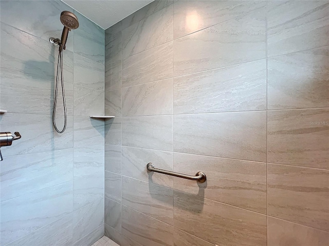 6633 Holovak Ter, The Villages, FL 34762 - photo 3