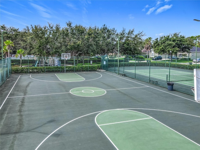 3731 Peaceful Valley Dr, Clermont, FL 34711 - view of sport court featuring community basketball court