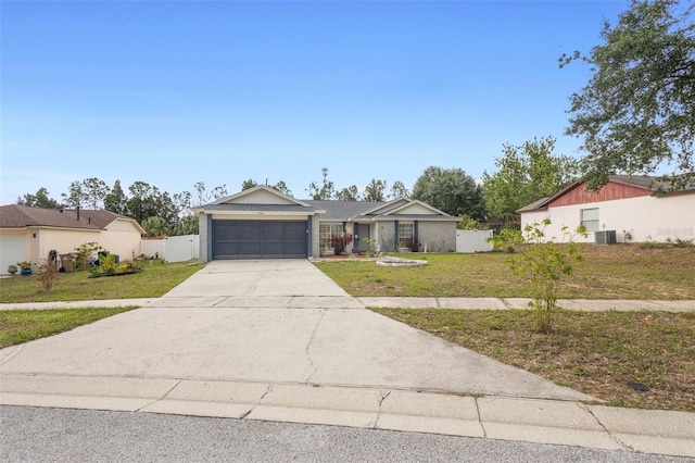 2304 Clementine Trl, Clermont, FL 34714 - single story home featuring driveway and an attached garage
