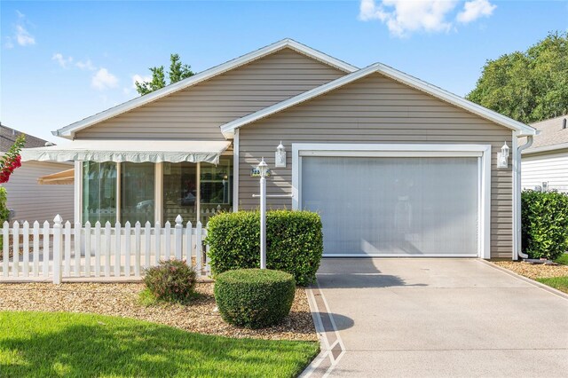 2564 Red Cedar Ln, The Villages, FL 32162 - photo 2