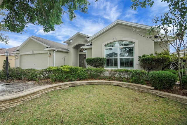 1828 Hollow Branch Way, The Villages, FL 32162 - single story home featuring stucco siding, a garage, and a front lawn
