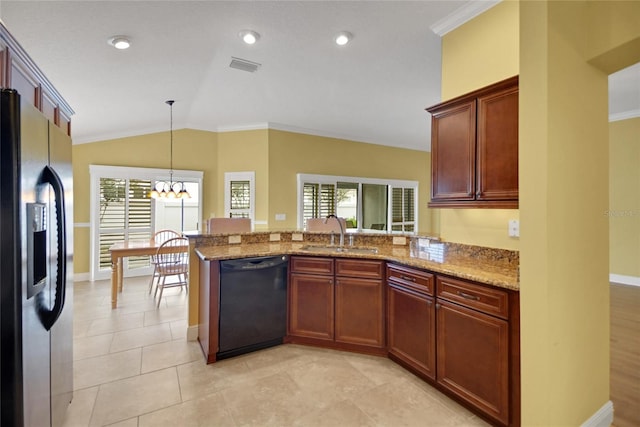 1828 Hollow Branch Way, The Villages, FL 32162 - kitchen with black appliances, a sink, plenty of natural light, a peninsula, and ornamental molding