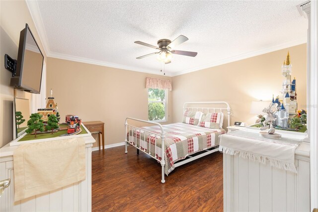 616 Hartford Ln, The Villages, FL 32162 - bedroom with dark wood-style flooring, crown molding, a textured ceiling, and a ceiling fan