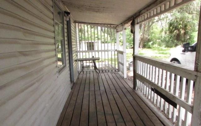 2826 Crk 610, Bushnell, FL 33513 - deck with a porch