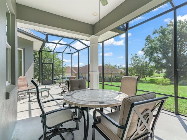 563 Dowling Cir, Lady Lake, FL 32159 - view of sunroom / solarium