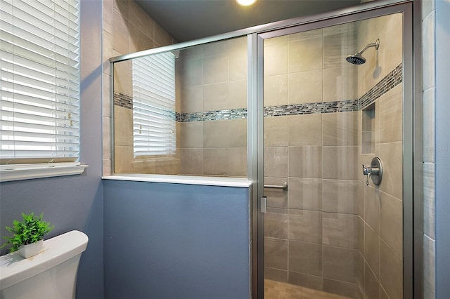 4033 Swaying Palm Ct, The Villages, FL 32163 - full bathroom featuring a shower stall, toilet, and recessed lighting