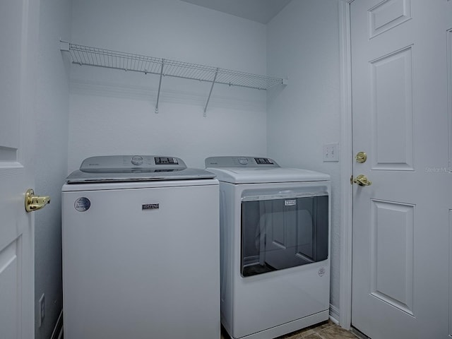 8601 SE 133rd St, Summerfield, FL 34491 - laundry room featuring washer and dryer