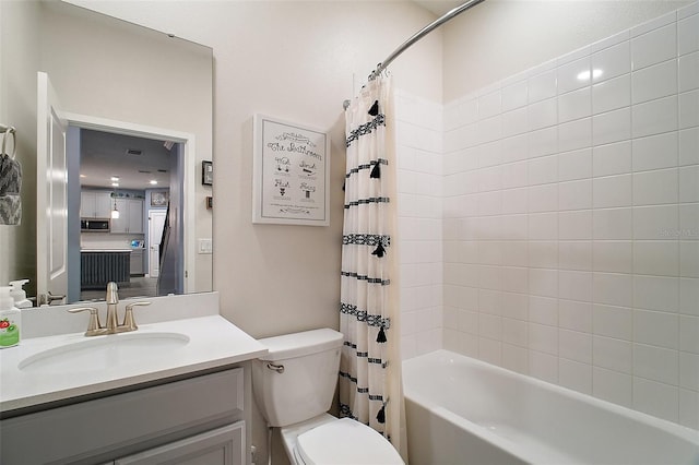 1155 Dora Parc Ln, Mount Dora, FL 32757 - bathroom featuring toilet, shower / tub combo, and vanity