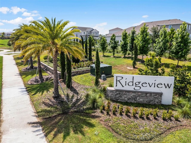 view of home's community featuring a residential view