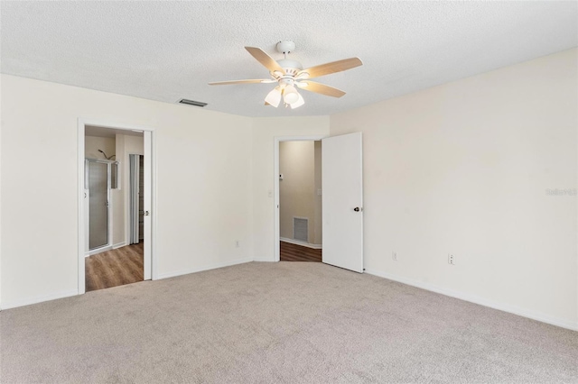 26030 Newcombe Cir, Leesburg, FL 34748 - photo 24