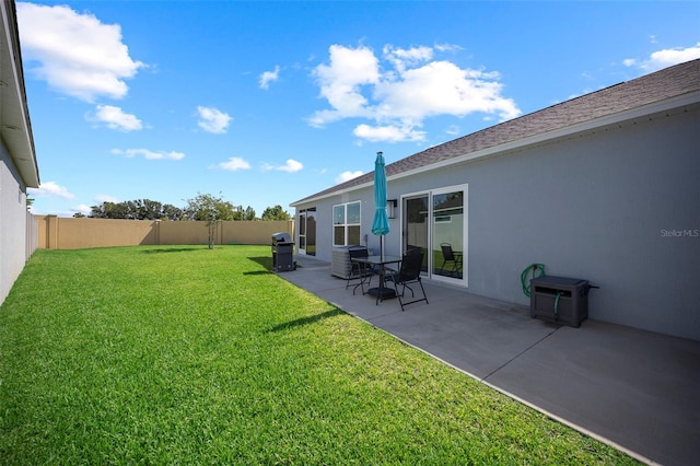 4451 Elijah Loop, The Villages, FL 32163 - view of yard with a patio