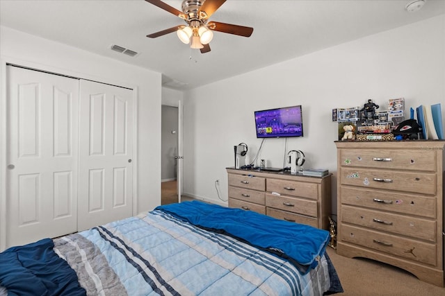 4869 Grassendale Ter, Sanford, FL 32771 - carpeted bedroom featuring a closet and ceiling fan