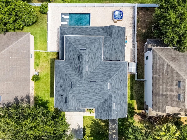 aerial view of property and surrounding area